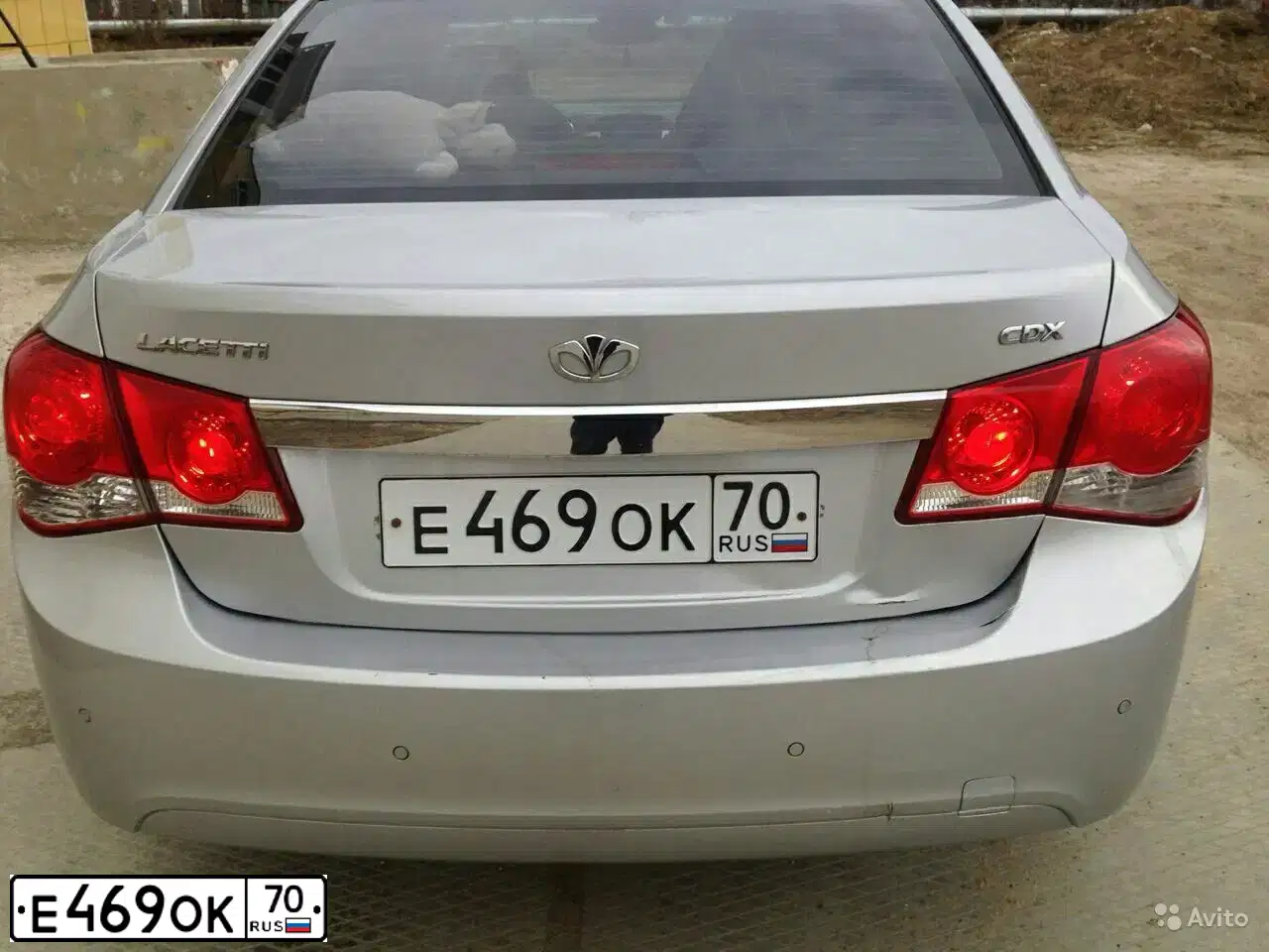 Фото автомобиля DAEWOO NUBIRA, 2009 — госномер Е469ОК70. Цвет: СЕРЫЙ