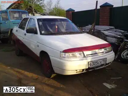 Фото автомобиля LADA 2110, 1999 — госномер М228АК32. Цвет: Белый