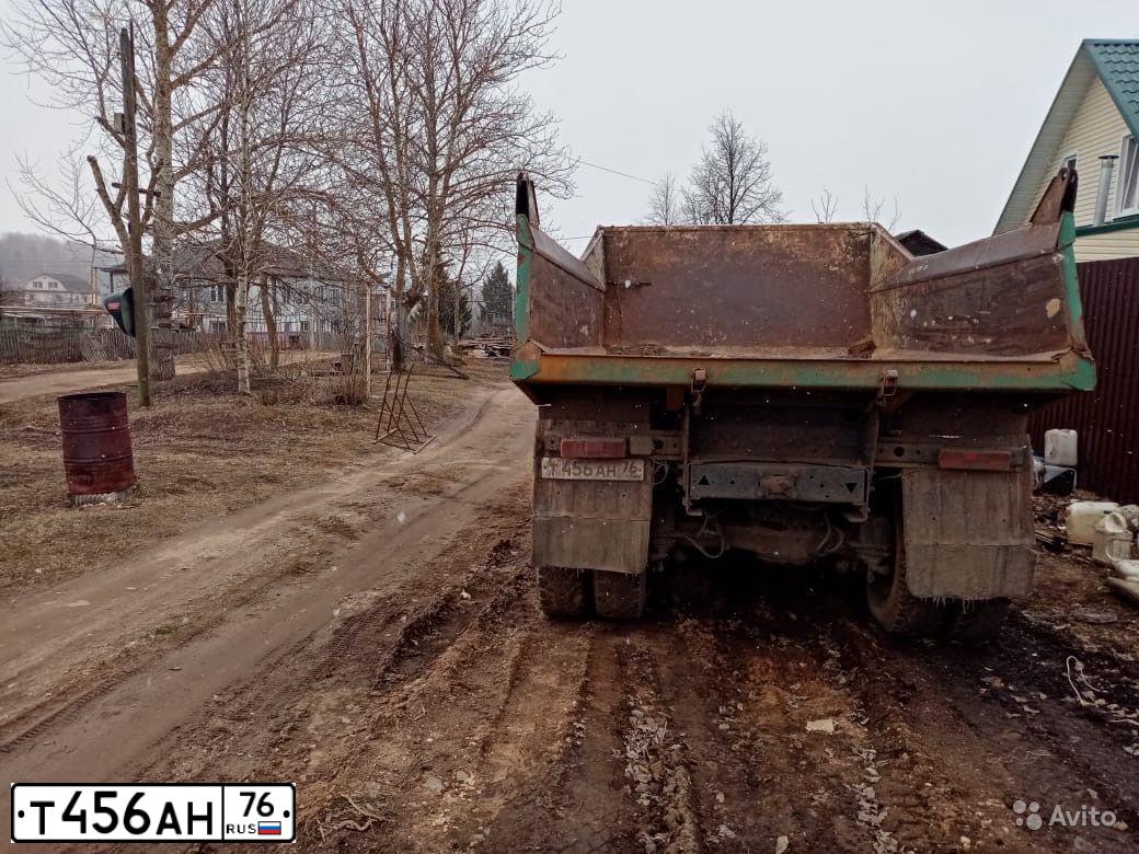 Фото автомобиля KAMAZ 55111 /6X4/, 1996 — госномер Т456АН76. Цвет: СЕРЫЙ