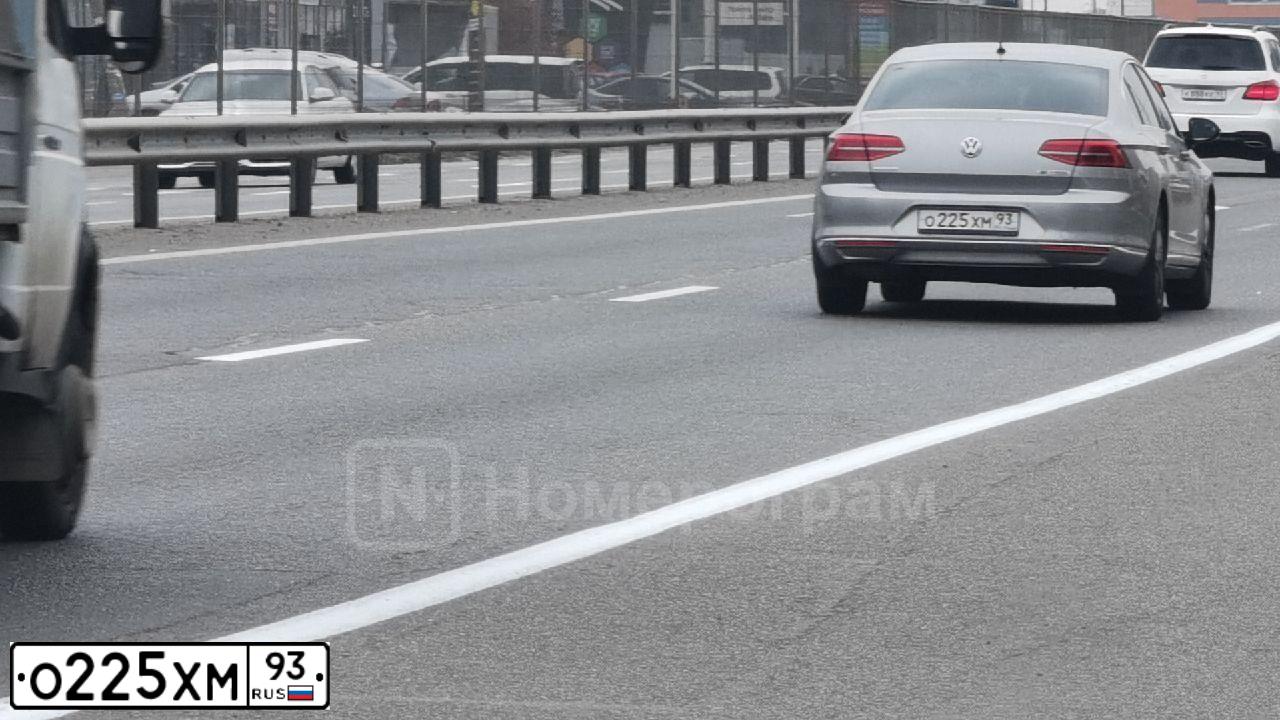 Фото автомобиля CHERY INDIS /S18/, 2012 — госномер М331АО164. Цвет: Красный