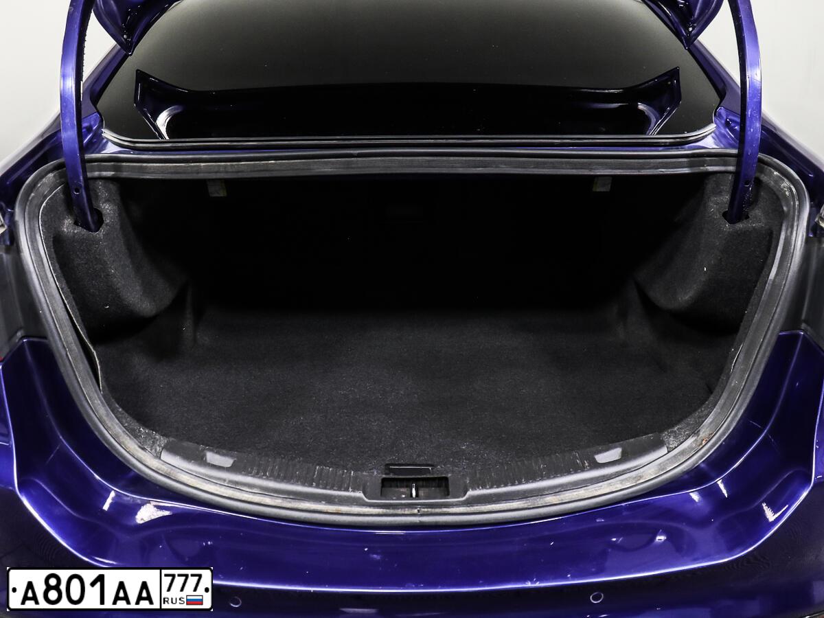 Фото автомобиля VOLVO S80, 2011 — госномер А801АА777. Цвет: Белый