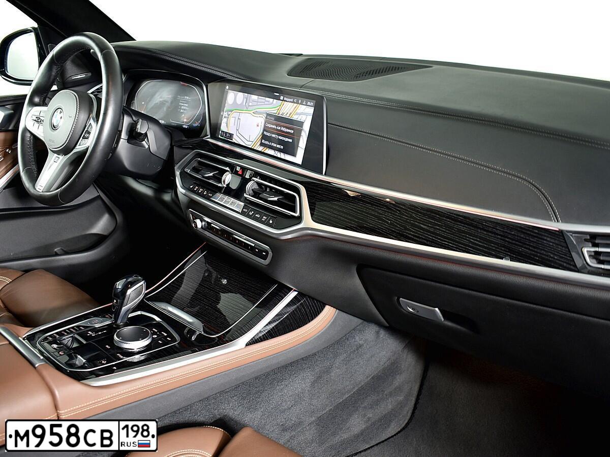 Фото автомобиля BMW X7, 2019 — госномер Е312МН797