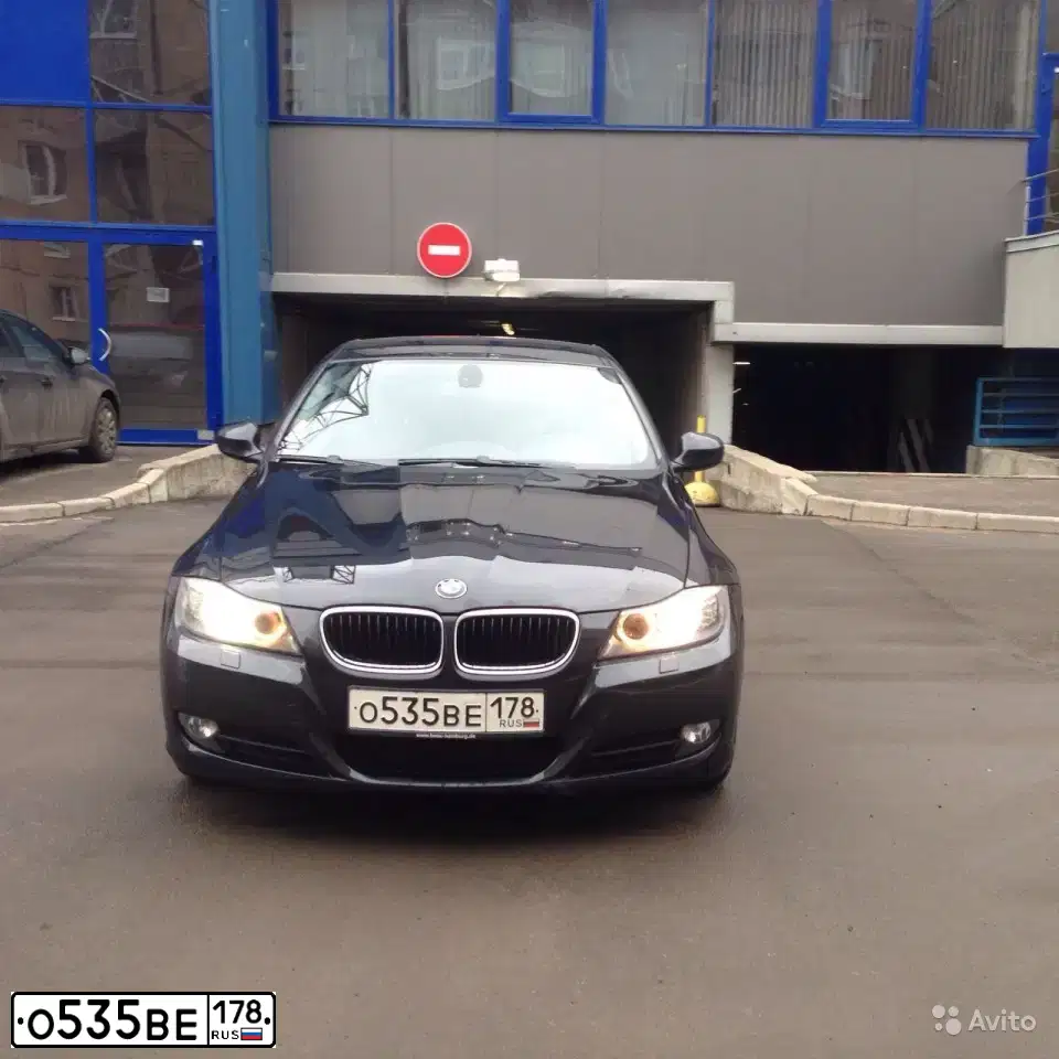 Фото автомобиля BMW SERIE 3, 2009 — госномер М536КК136. Цвет: ЧЕРНЫЙ