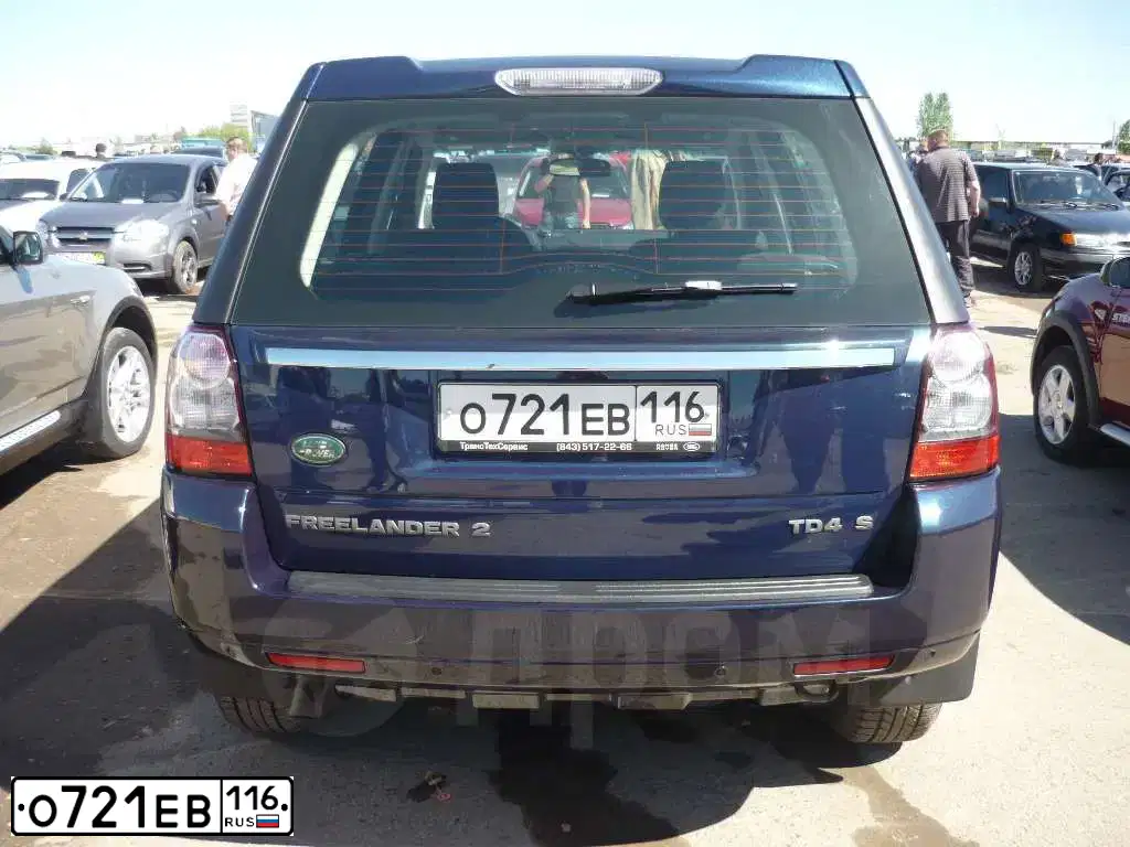 Фото автомобиля SKODA YETI, 2011 — госномер Р021НК12. Цвет: СЕРЫЙ