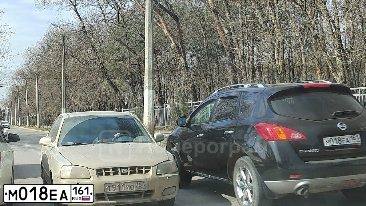 Фото автомобиля NISSAN MURANO, 2010 — госномер Р175УР193. Цвет: ЧЕРНЫЙ