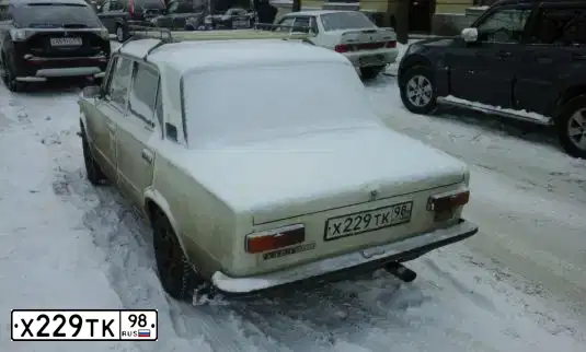 Фото автомобиля LADA 2101, 1984 — госномер Х229ТК98. Цвет: БЕЛЫЙ