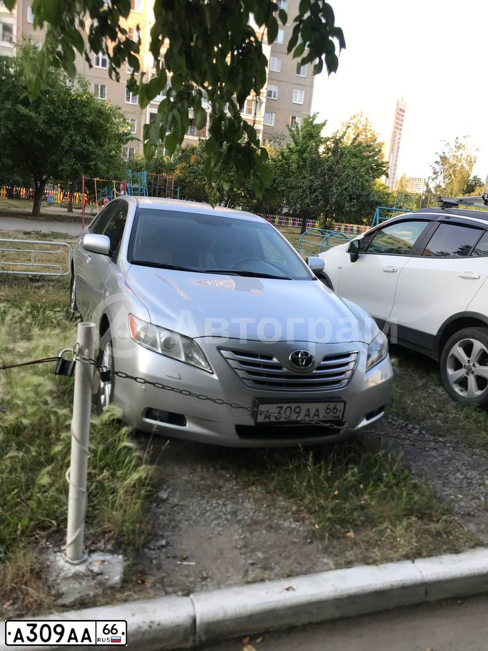 Фото автомобиля TOYOTA CAMRY, 2006 — госномер А309АА66. Цвет: СВЕТЛО-СЕРЫЙ