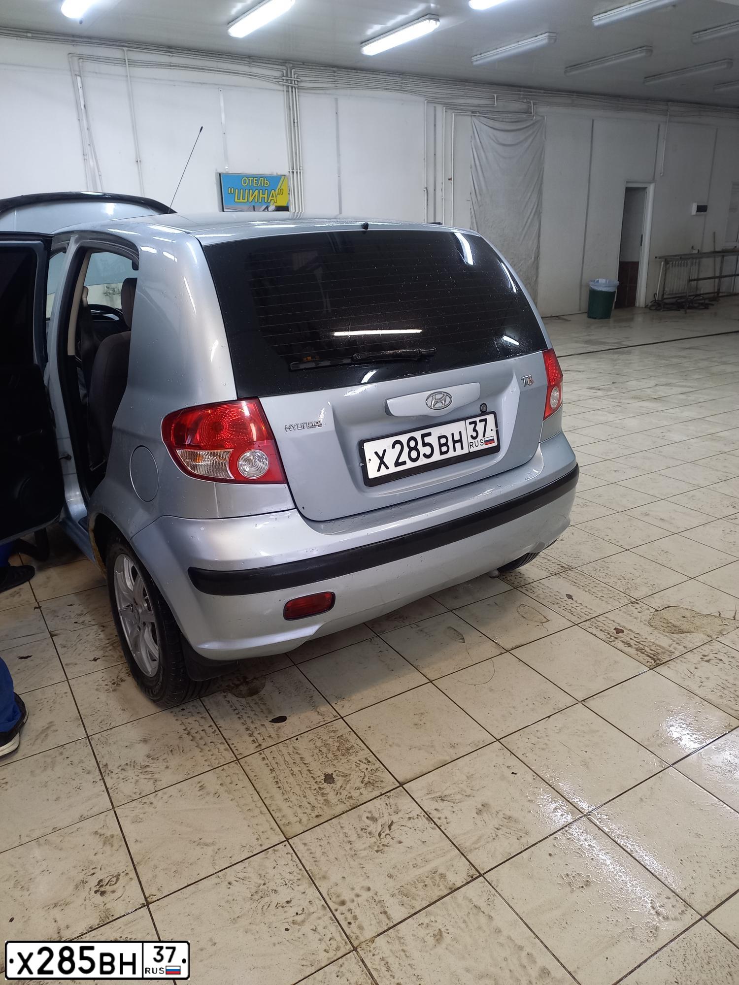 Фото автомобиля HYUNDAI GETZ, 2005 — госномер В898УА37. Цвет: СВЕТЛО-ГОЛУБОЙ