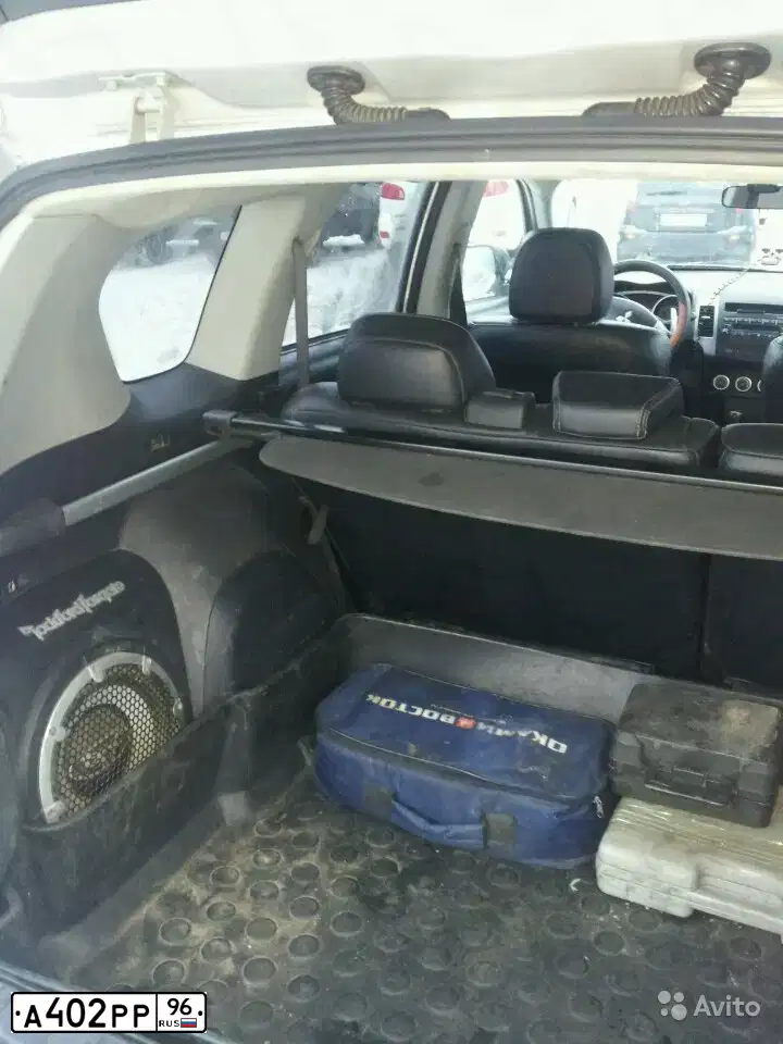 Фото автомобиля MITSUBISHI OUTLANDER, 2007 — госномер М402РР96. Цвет: СЕРЕБРИСТЫЙ