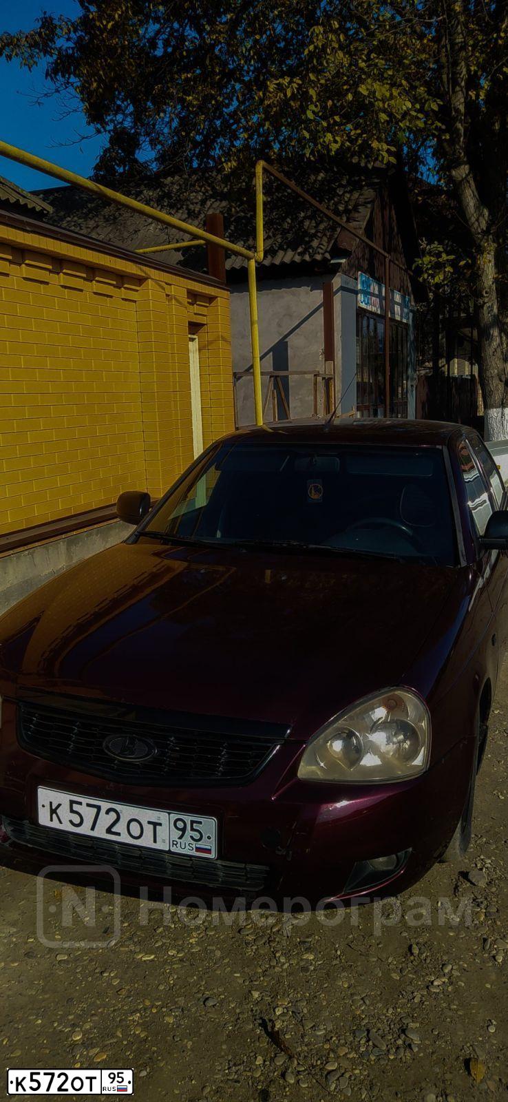 Фото автомобиля LADA 2170 PRIORA, 2007 — госномер Н117УВ36. Цвет: Красный