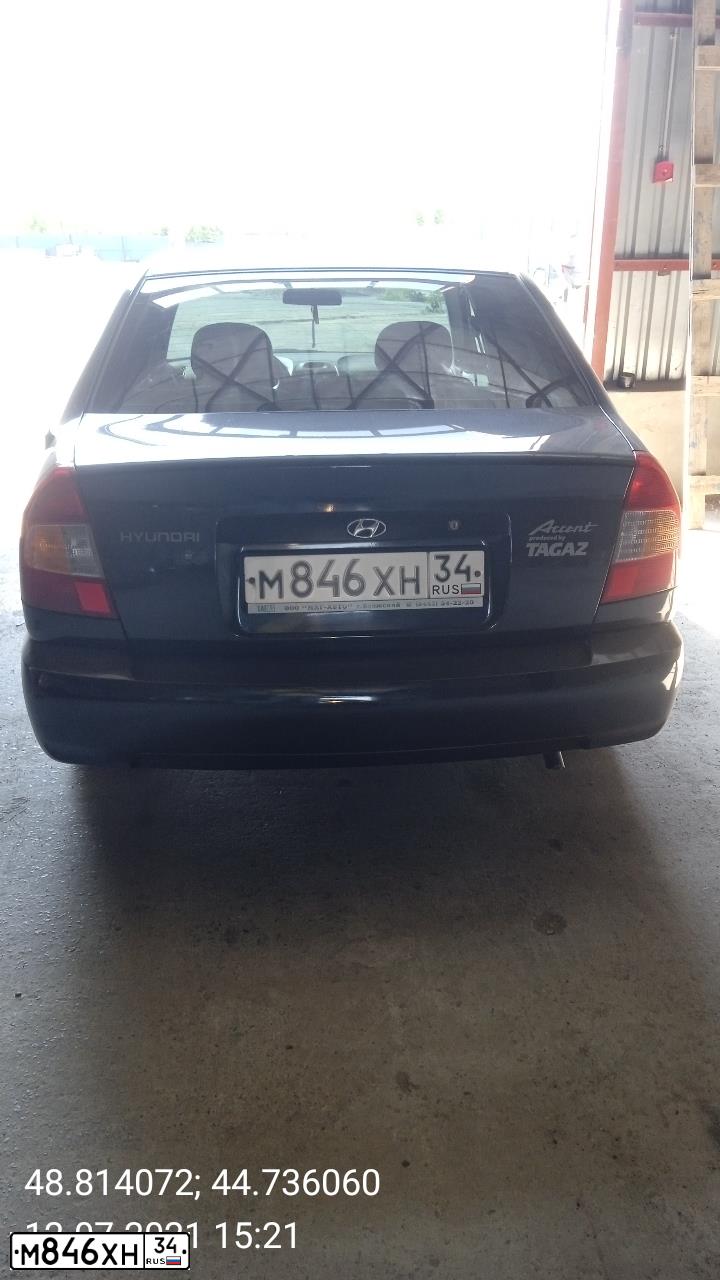 Фото автомобиля HYUNDAI ACCENT, 2008 — госномер Р097ВА185. Цвет: ЧЕРНЫЙ
