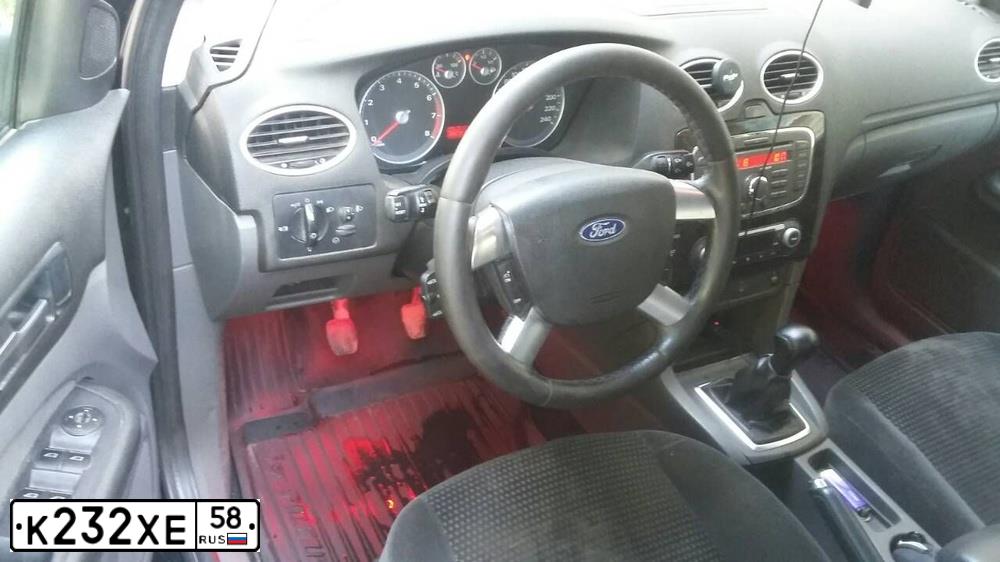 Фото автомобиля FORD FOCUS, 2007 — госномер О204КВ68. Цвет: ЧЕРНЫЙ