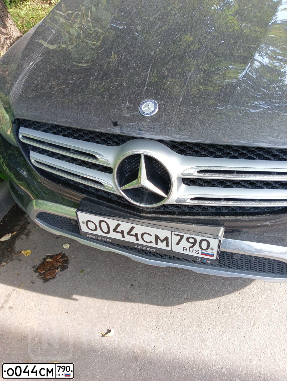 Фото автомобиля MERCEDES CLA-KLASSE, 2014 — госномер Р702ОК40. Цвет: СЕРЫЙ