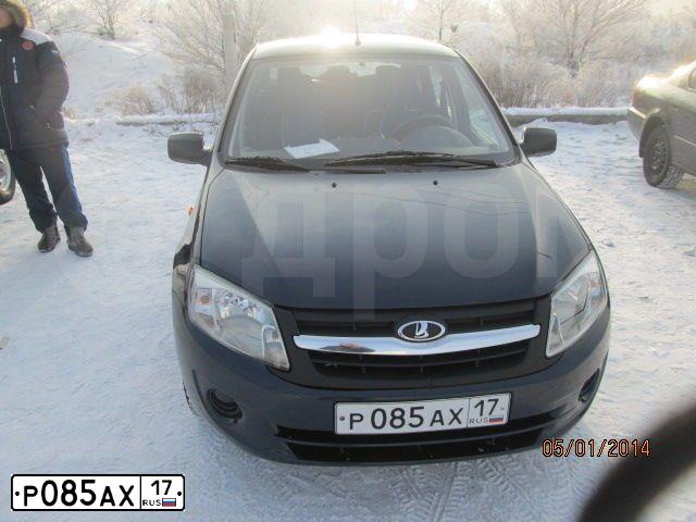 Фото автомобиля LADA 2190 GRANTA, 2012 — госномер С423ВА17. Цвет: СЕРО-СИНИЙ