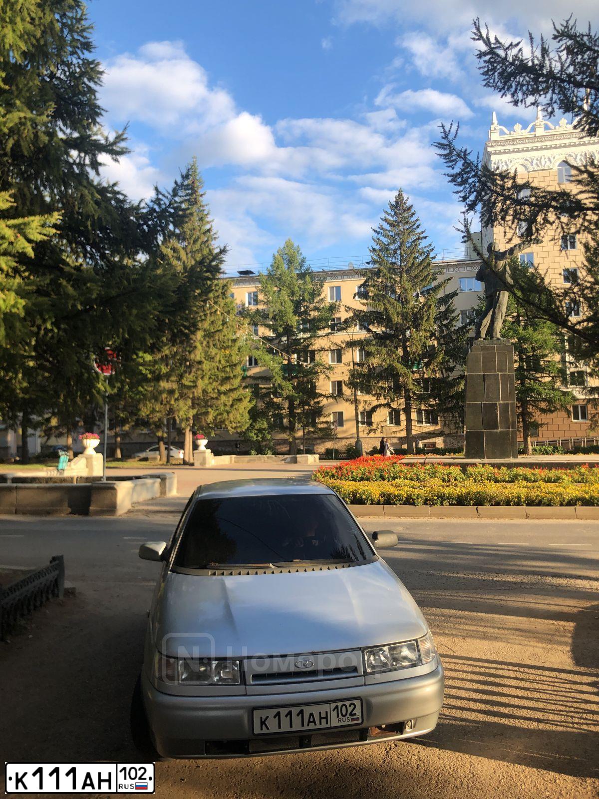 Фото автомобиля LADA 2121 NIVA, 2010 — госномер К111АН102. Цвет: ЯРКО-БЕЛЫЙ