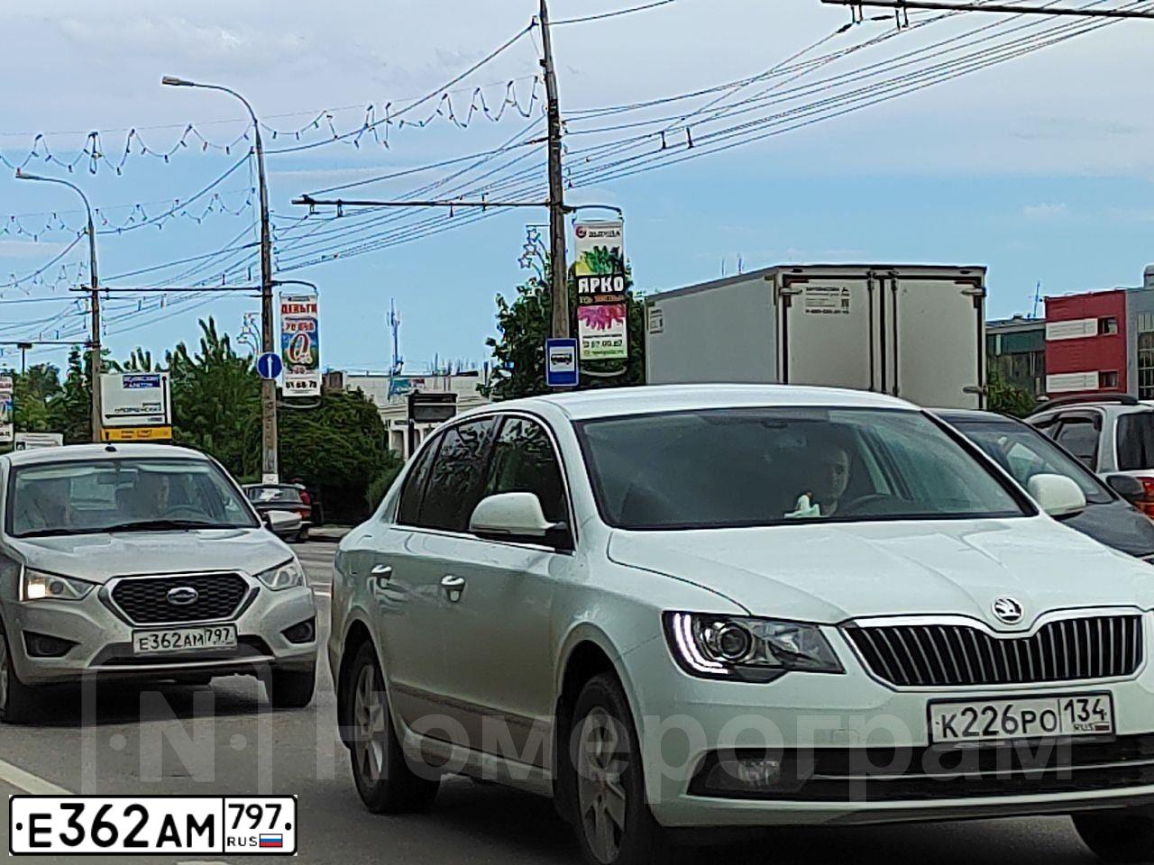 Фото автомобиля DATSUN ON-DO, 2020 — госномер Е471СА702. Цвет: СЕРЫЙ