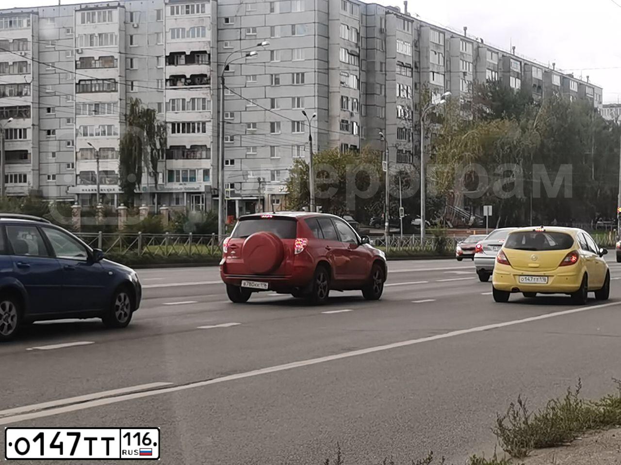 Фото автомобиля OPEL CORSA, 2011 — госномер О147ТТ116. Цвет: ЖЕЛТЫЙ