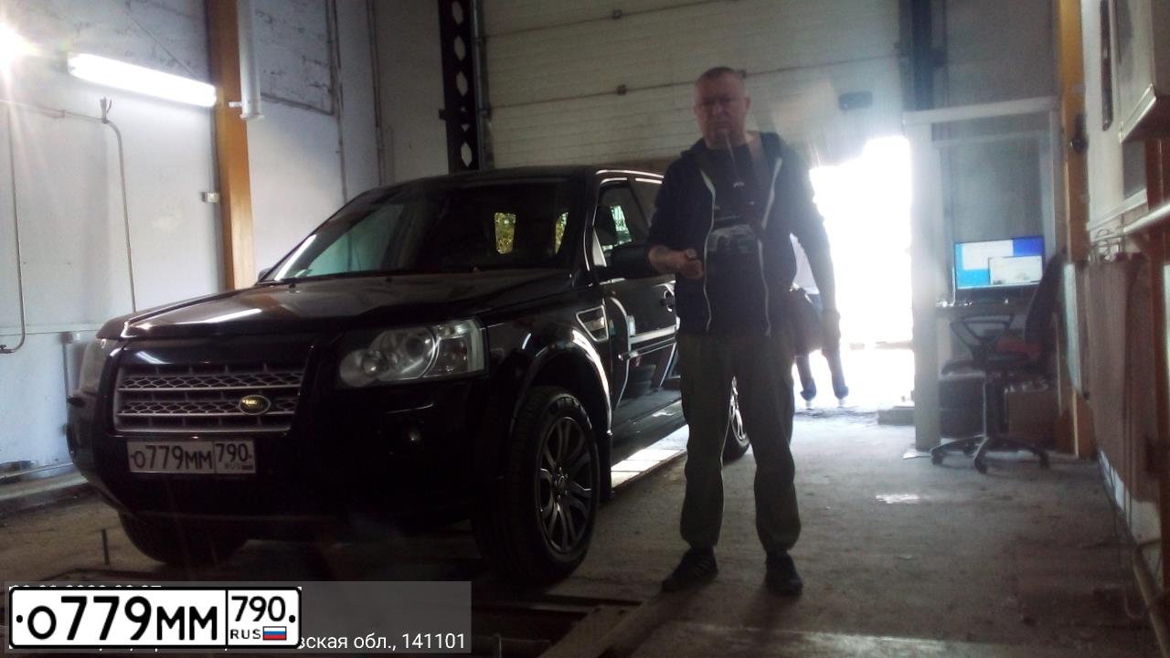 Фото автомобиля LANDROVER FREELANDER, 2009 — госномер О779ММ790. Цвет: ЧЕРНЫЙ