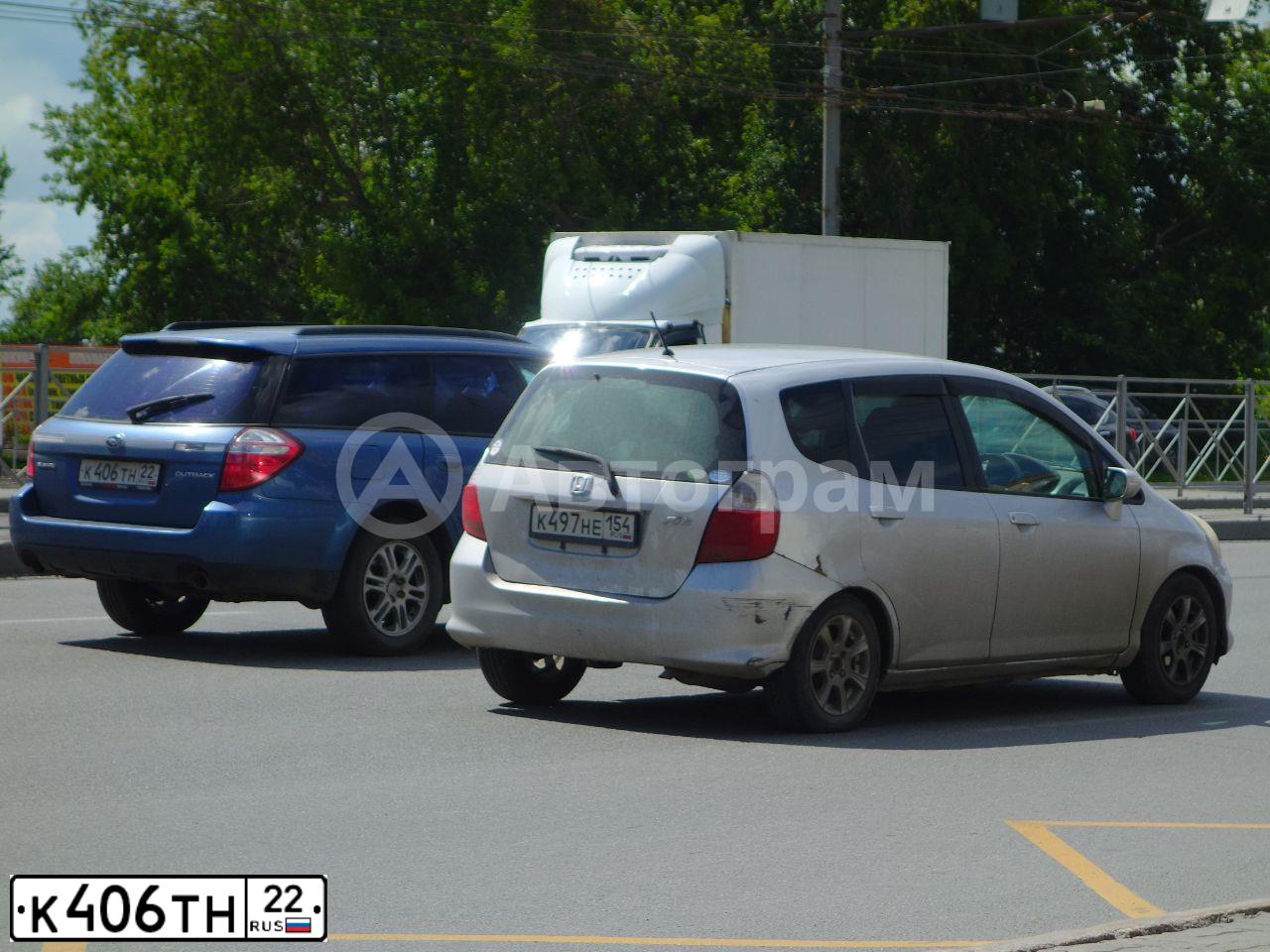 Фото автомобиля SUBARU OUTBACK, 2006 — госномер К406ТН22. Цвет: СИНИЙ