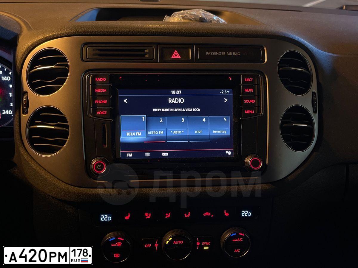 Фото автомобиля OPEL ASTRA, 2011 — госномер Р496МН136. Цвет: ЧЕРНЫЙ