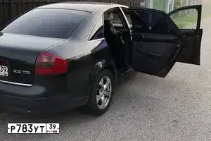 Фото автомобиля AUDI A6, 1997 — госномер О222СР39. Цвет: ЧЕРНЫЙ