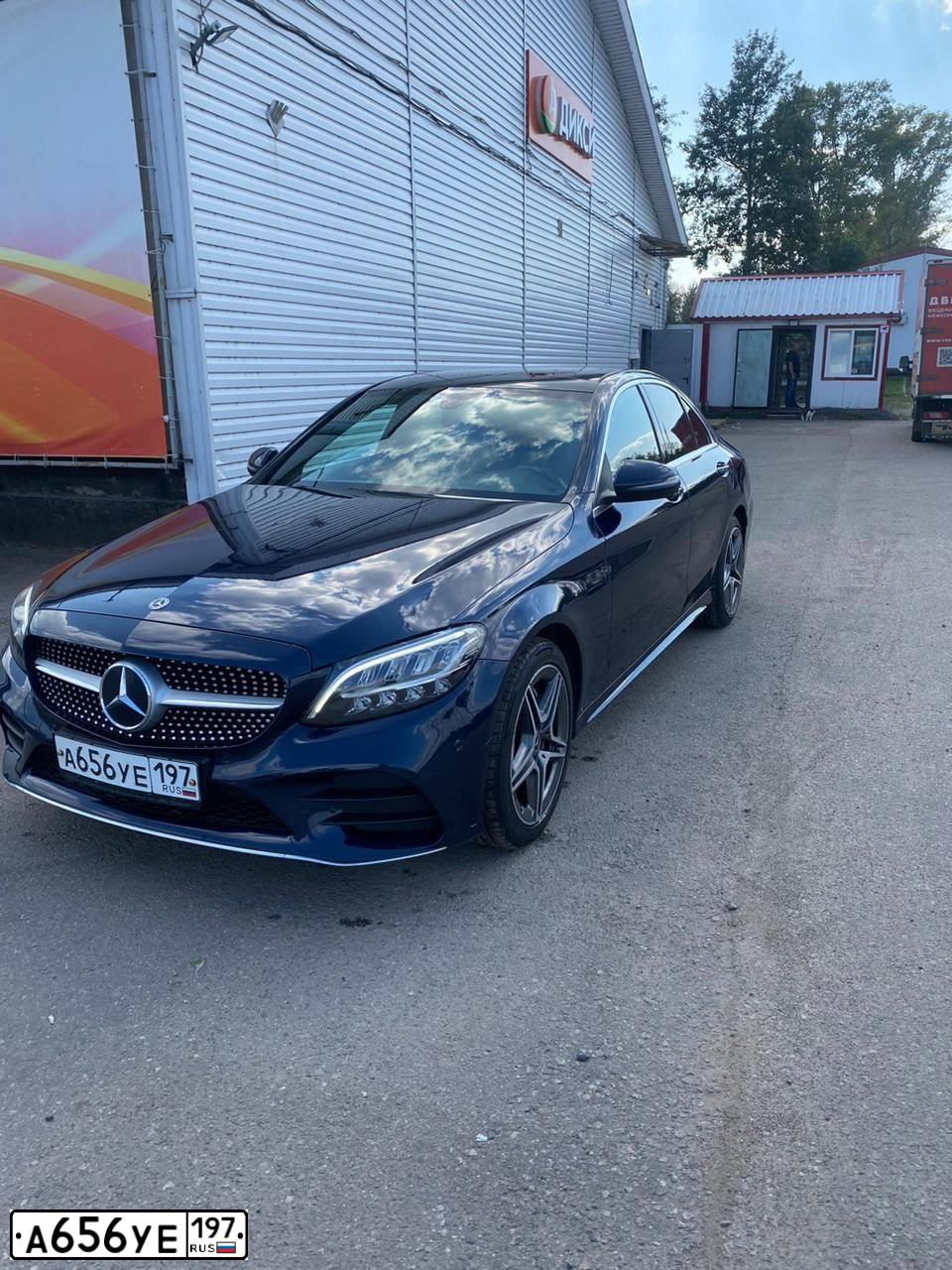 Фото автомобиля MERCEDES C-KLASSE, 2012 — госномер А656УЕ197. Цвет: Коричневый