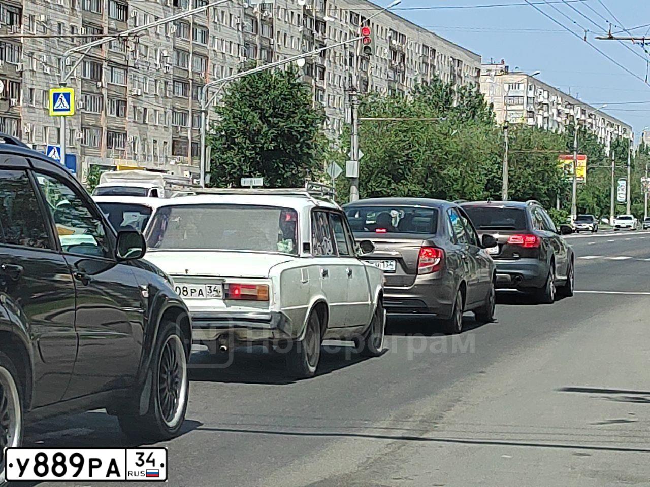 Фото автомобиля LADA 2107, 2006 — госномер В343АУ95