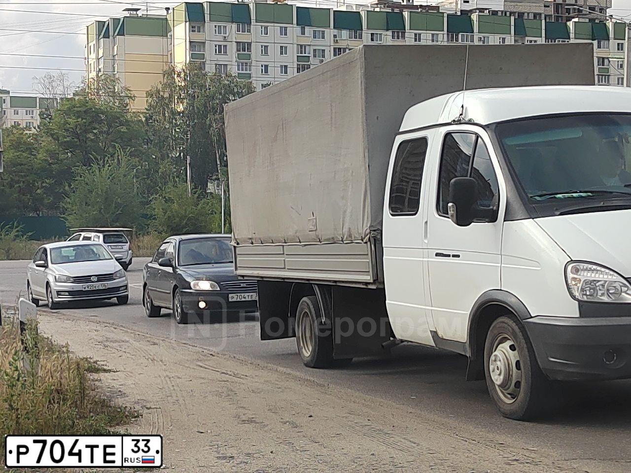 Фото автомобиля DATSUN ON-DO, 2014 — госномер М673УТ33. Цвет: СЕРЕБРИСТЫЙ