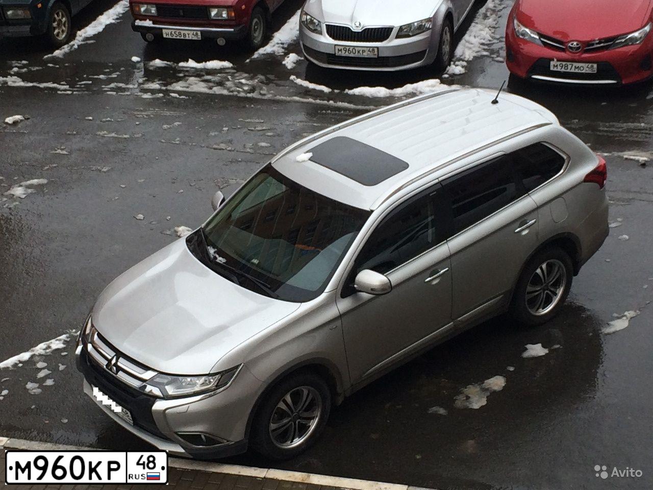 Фото автомобиля SKODA OCTAVIA, 2014 — госномер М960КР48. Цвет: СЕРЕБРИСТЫЙ