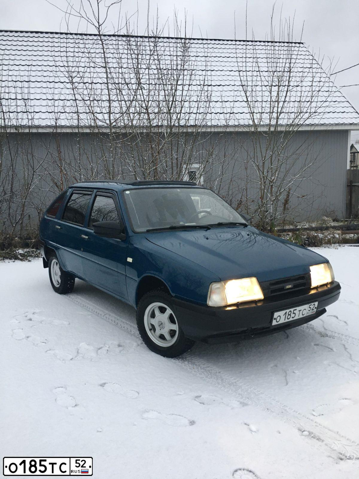 Фото автомобиля IZH 2126, 2004 — госномер О185ТС52. Цвет: СИНЯЯ "БАЛТИКА"