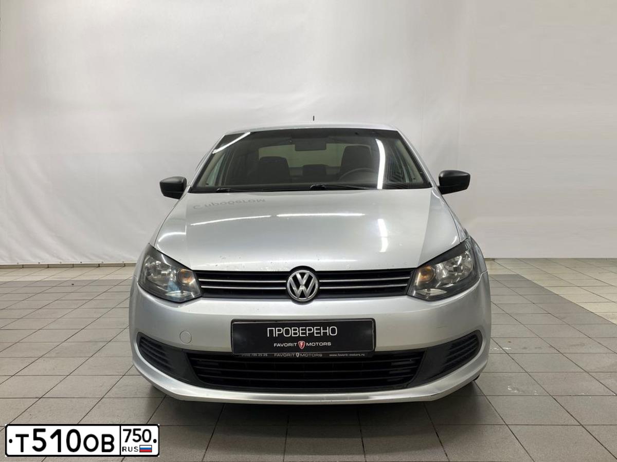 Фото автомобиля VOLKSWAGEN POLO, 2012 — госномер У049АЕ180