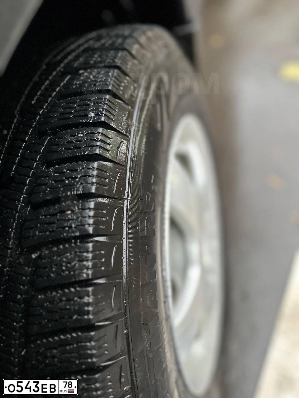 Фото автомобиля HONDA CR-V, 2004 — госномер О543ЕВ78. Цвет: ТЕМНО-СИНИЙ