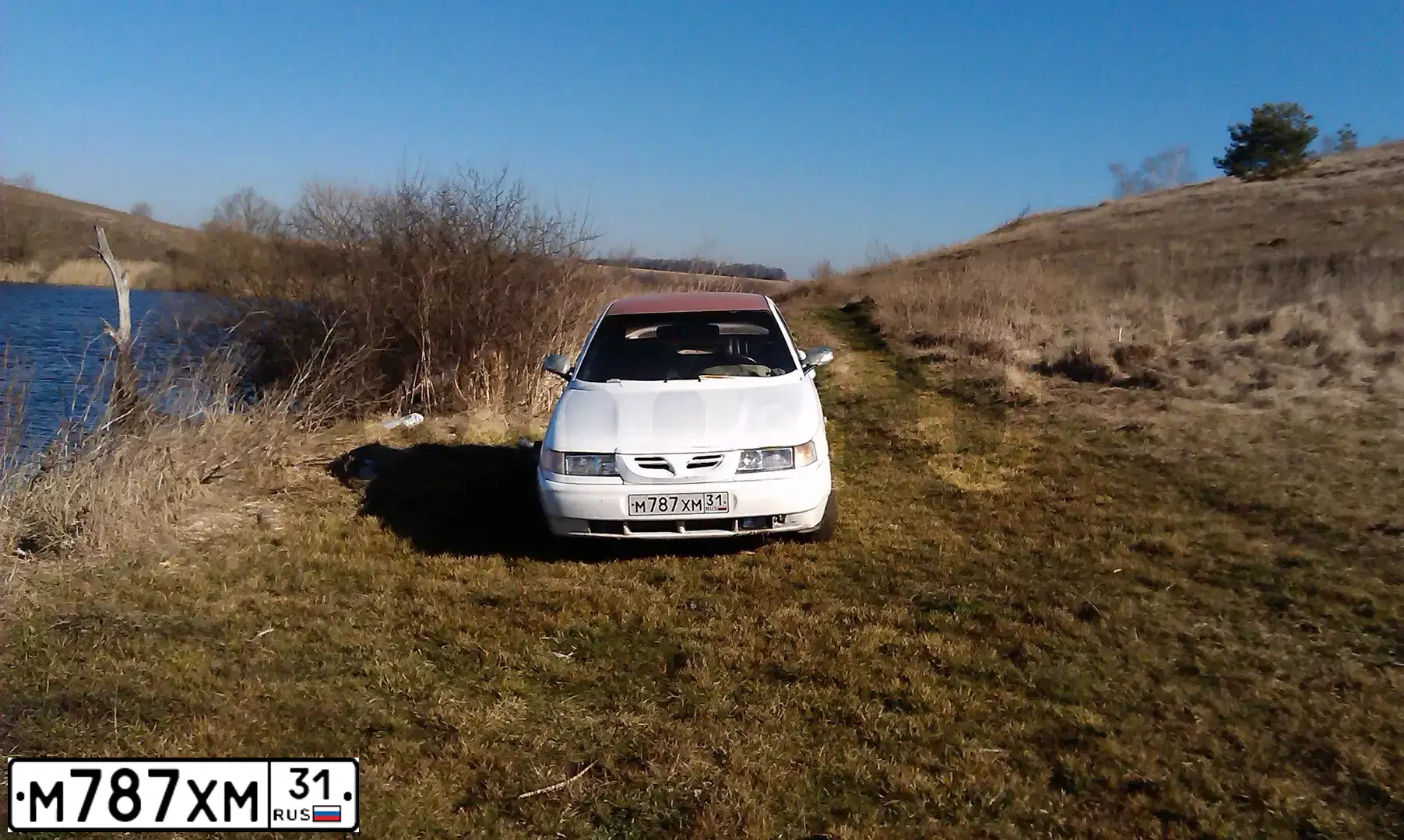 Фото автомобиля LADA 2110, 1999 — госномер М787ХМ31. Цвет: ЯРКО-БЕЛЫЙ