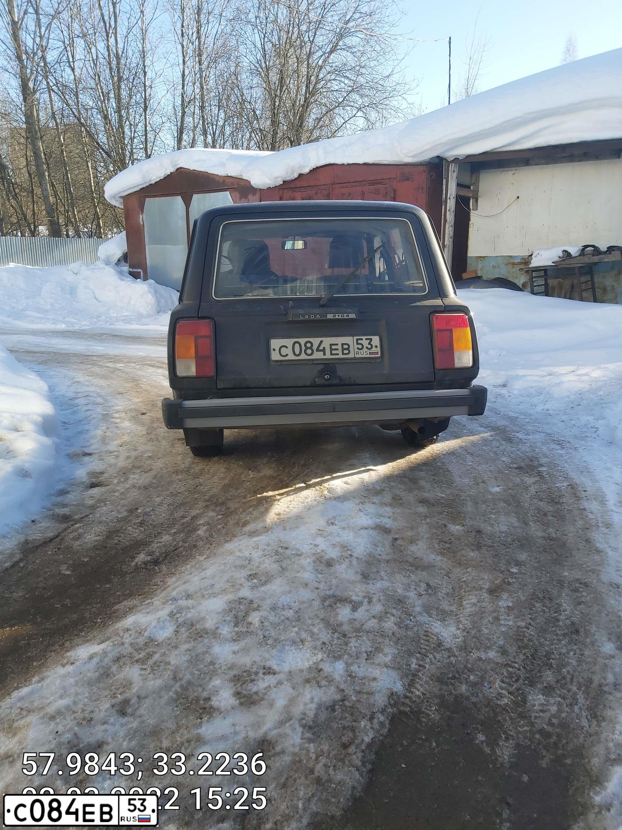 Фото автомобиля LADA 2104 LADA, 2009 — госномер К273АУ53. Цвет: ЧЕРНЫЙ ЖЕМЧУГ