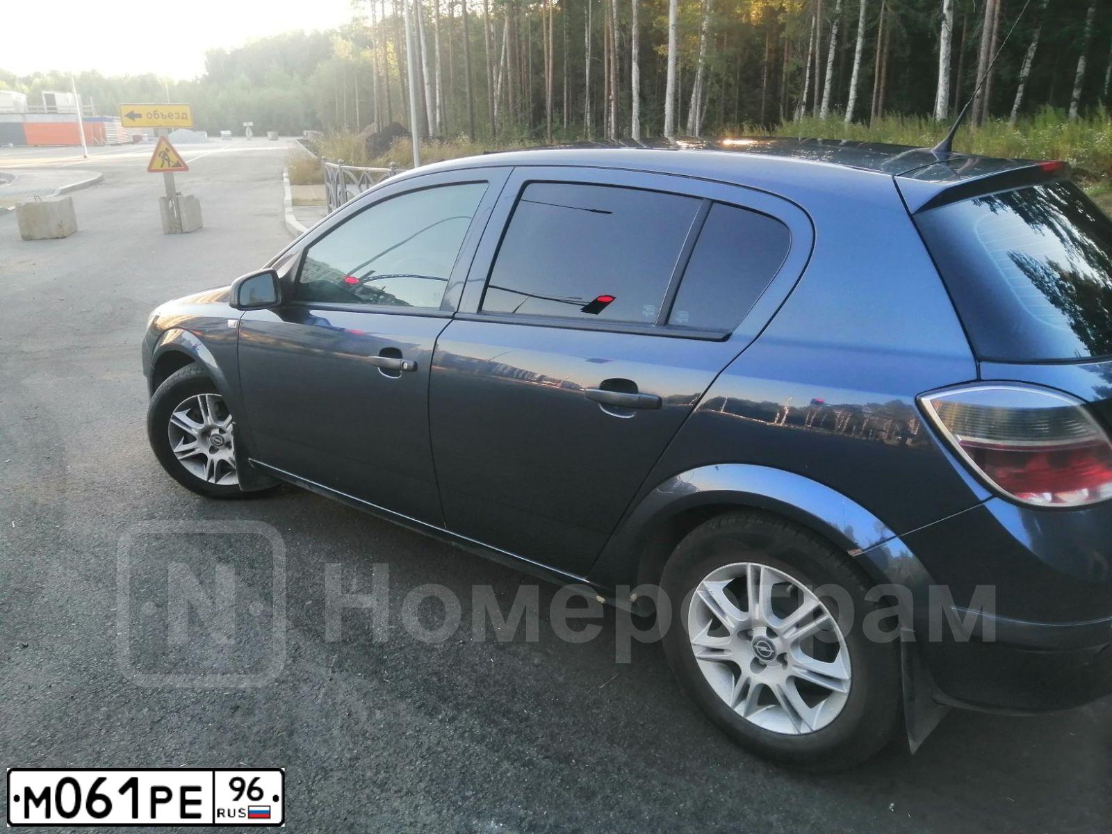 Фото автомобиля OPEL ASTRA, 2008 — госномер Х146СА196