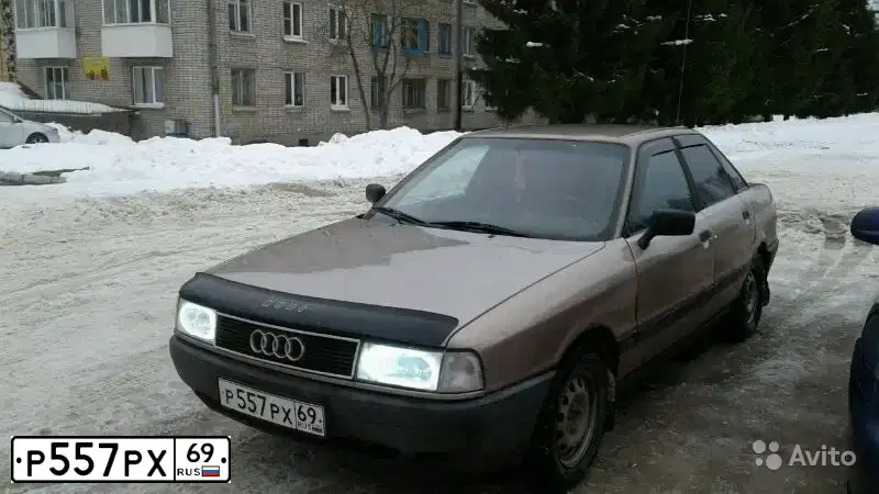 Фото автомобиля AUDI I 80, 1988 — госномер Р557РХ69. Цвет: ЗОЛОТИСТЫЙ