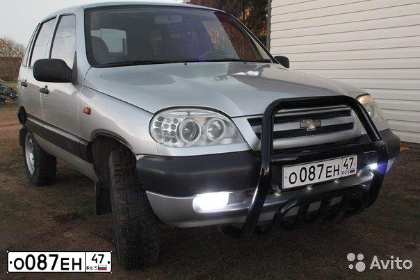 Фото автомобиля CHEVROLET T NIVA, 2006 — госномер О087ЕН47. Цвет: СВЕТЛО-СЕРЕБРИСТЫЙ