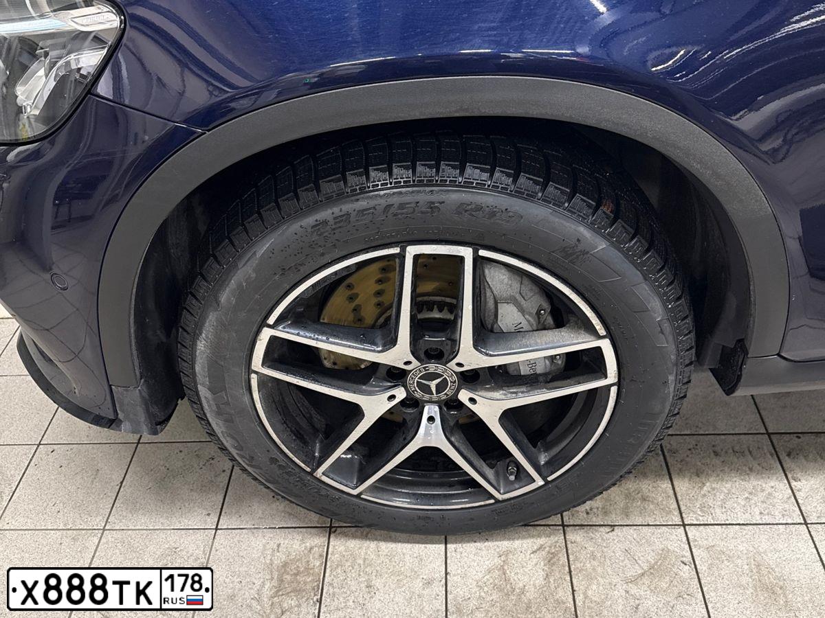 Фото автомобиля MERCEDES GLC-KLASSE, 2017 — госномер Х888ТК178. Цвет: СИНИЙ