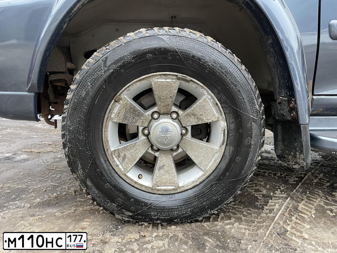 Фото автомобиля MITSUBISHI PAJERO SPORT, 2006 — госномер С597ОВ197. Цвет: СЕРЫЙ ТЕМНЫЙ