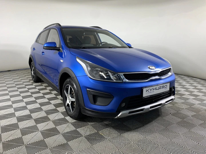 Фото автомобиля KIA RIO, 2020 — госномер М470ХЕ799. Цвет: синий