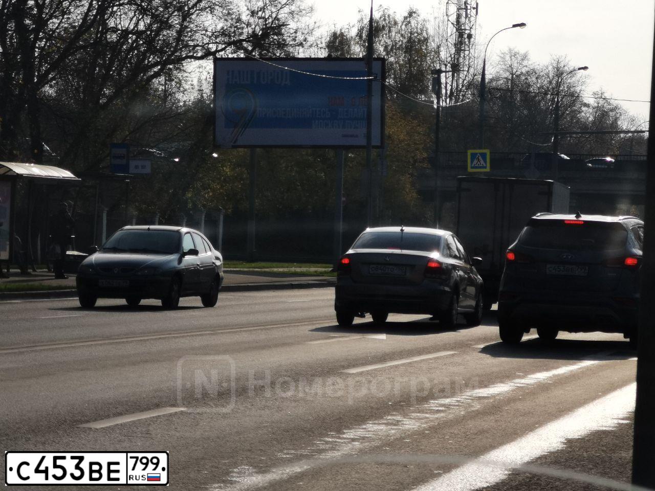 Фото автомобиля ХЕНДЭ САНТА ФЕ, 2017 — госномер С359АС76. Цвет: СЕРЫЙ
