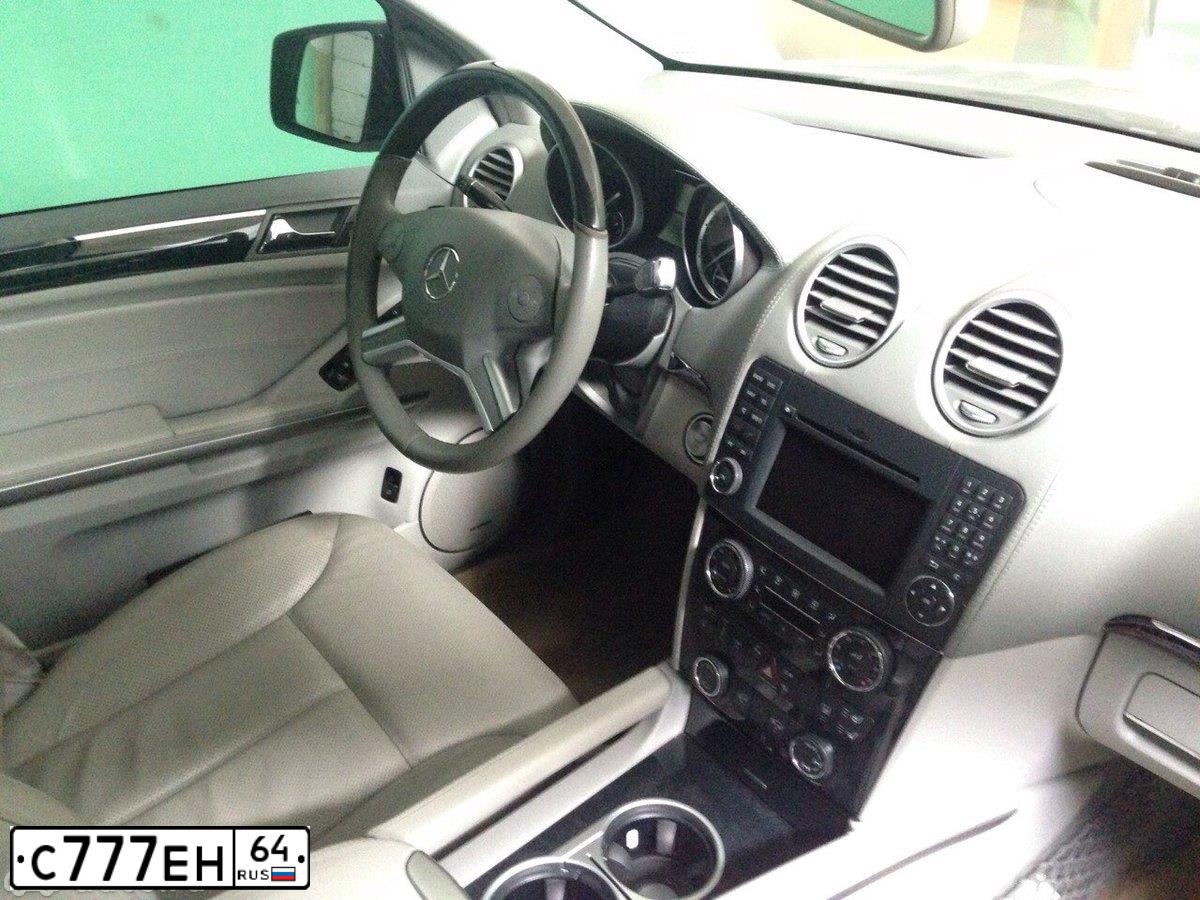 Фото автомобиля MERCEDES C-KLASSE, 2007 — госномер С777ЕН64. Цвет: ТЕМНО КРАСНЫЙ