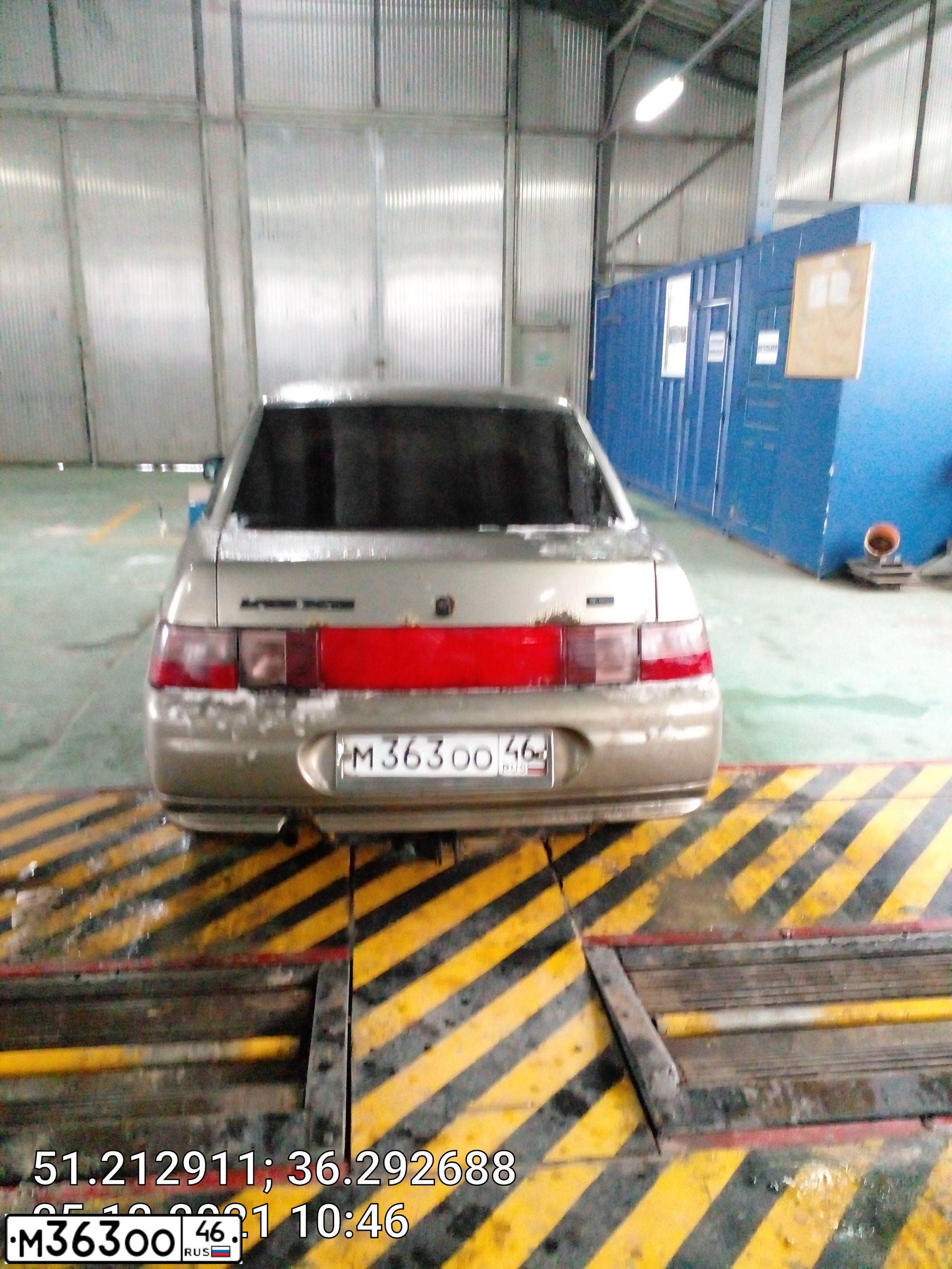 Фото автомобиля LADA 2110, 1999 — госномер М363ОО46. Цвет: СЕРЕБРИСТЫЙ СЕРО-ЗЕЛЕНЫЙ