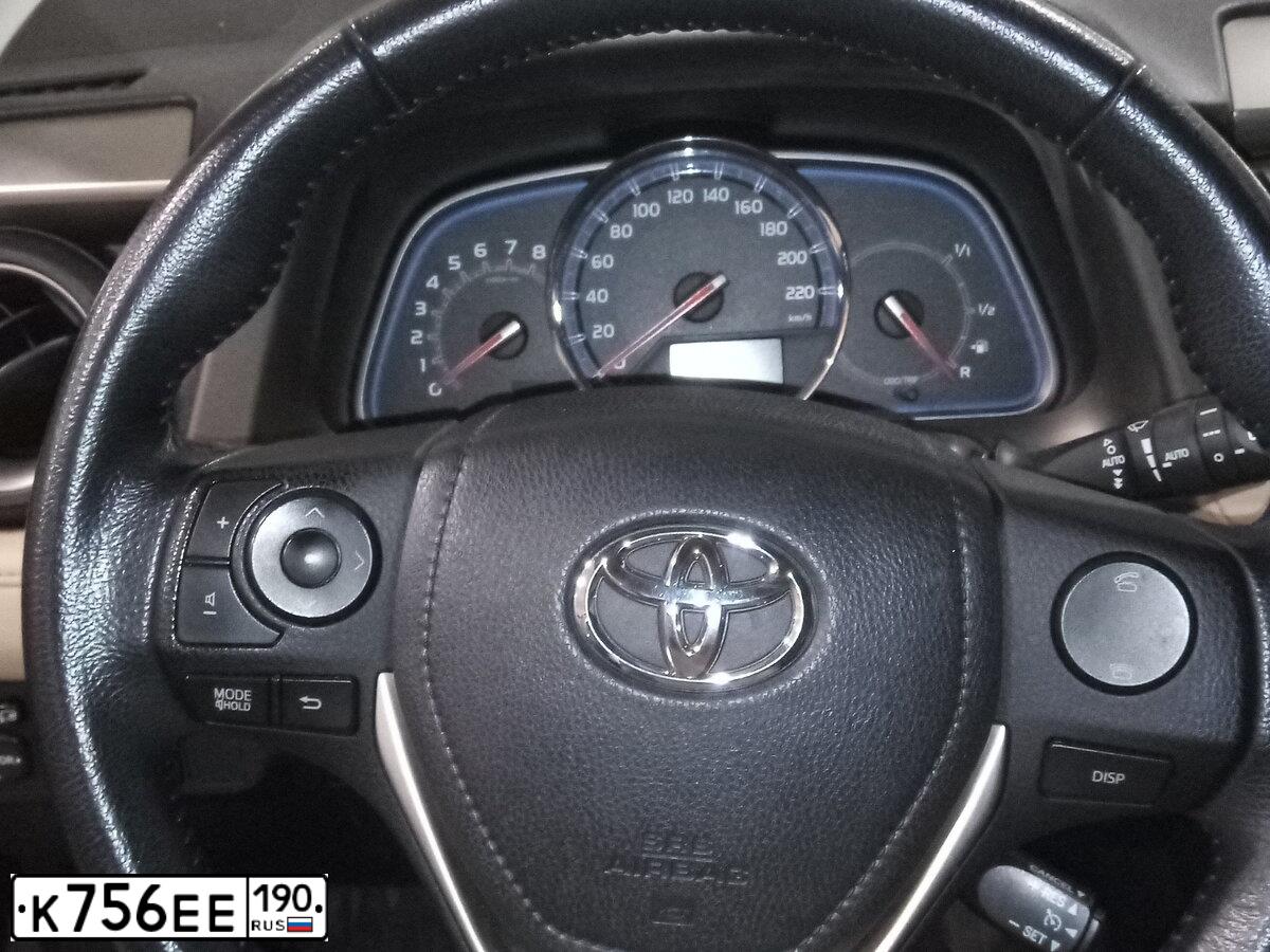 Фото автомобиля TOYOTA RAV4, 2015 — госномер В118ВС147. Цвет: КОРИЧНЕВЫЙ ТЕМНЫЙ