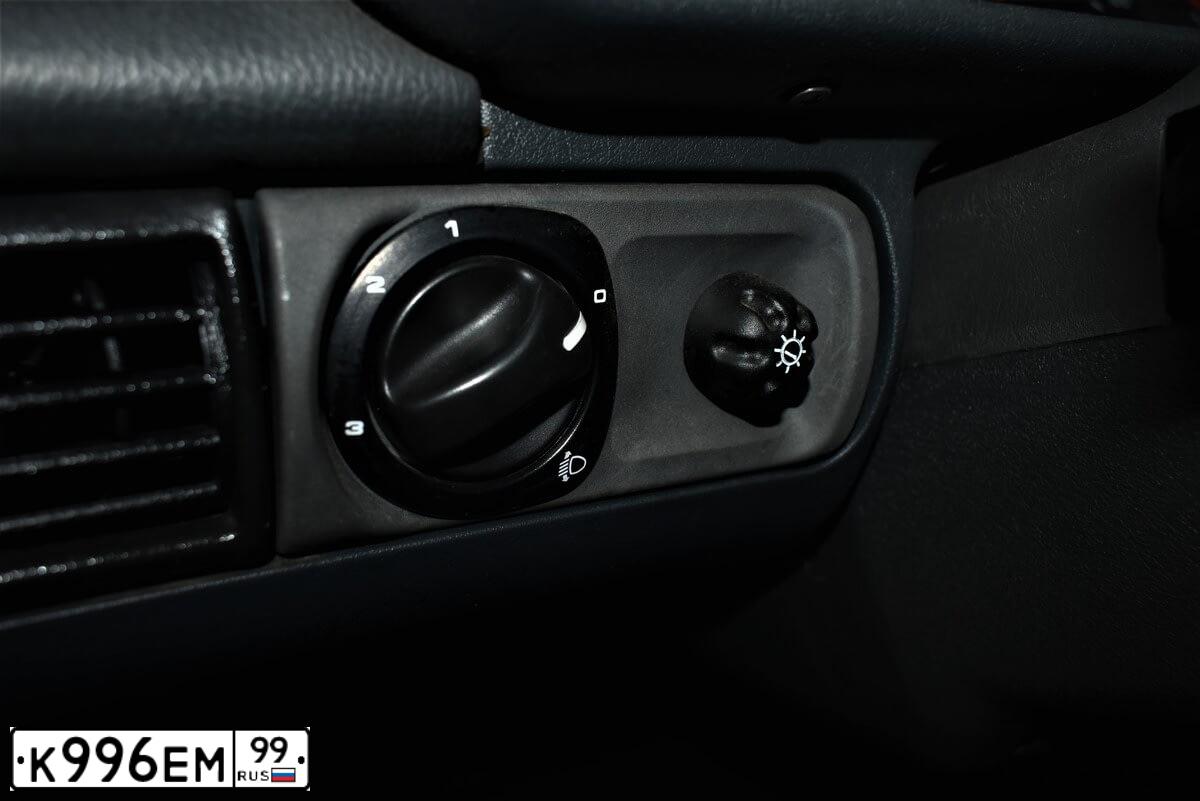 Фото автомобиля LADA 2114, 2011 — госномер Е949УТ08. Цвет: сине-зеленый