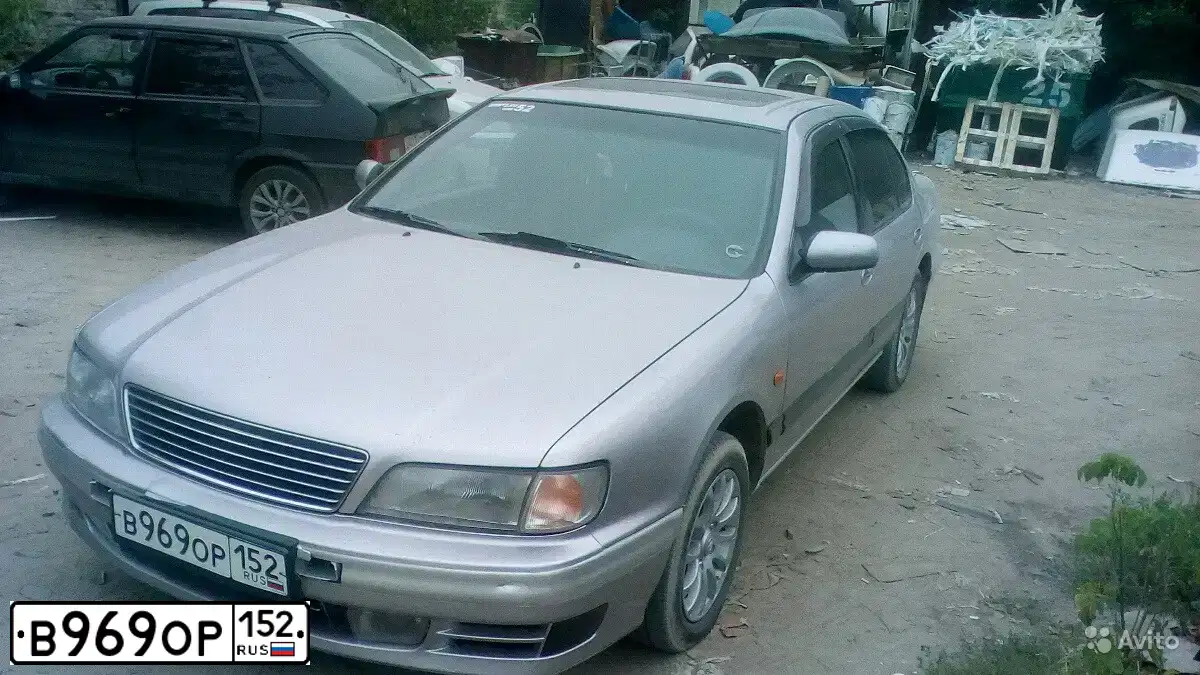 Фото автомобиля NISSAN MAXIMA, 1995 — госномер В969ОР152. Цвет: СВЕТЛО-СЕРЫЙ