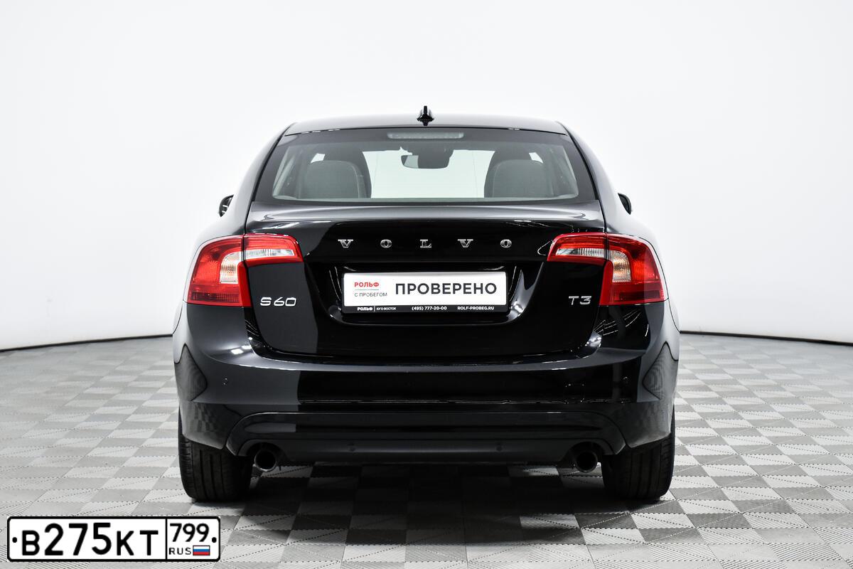 Фото автомобиля VOLVO S60, 2017 — госномер У722СС799. Цвет: ЧЕРНЫЙ
