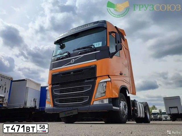 Фото автомобиля VOLVO SERIE FH /4X2/, 2015 — госномер Т471ВТ58. Цвет: Оранжевый