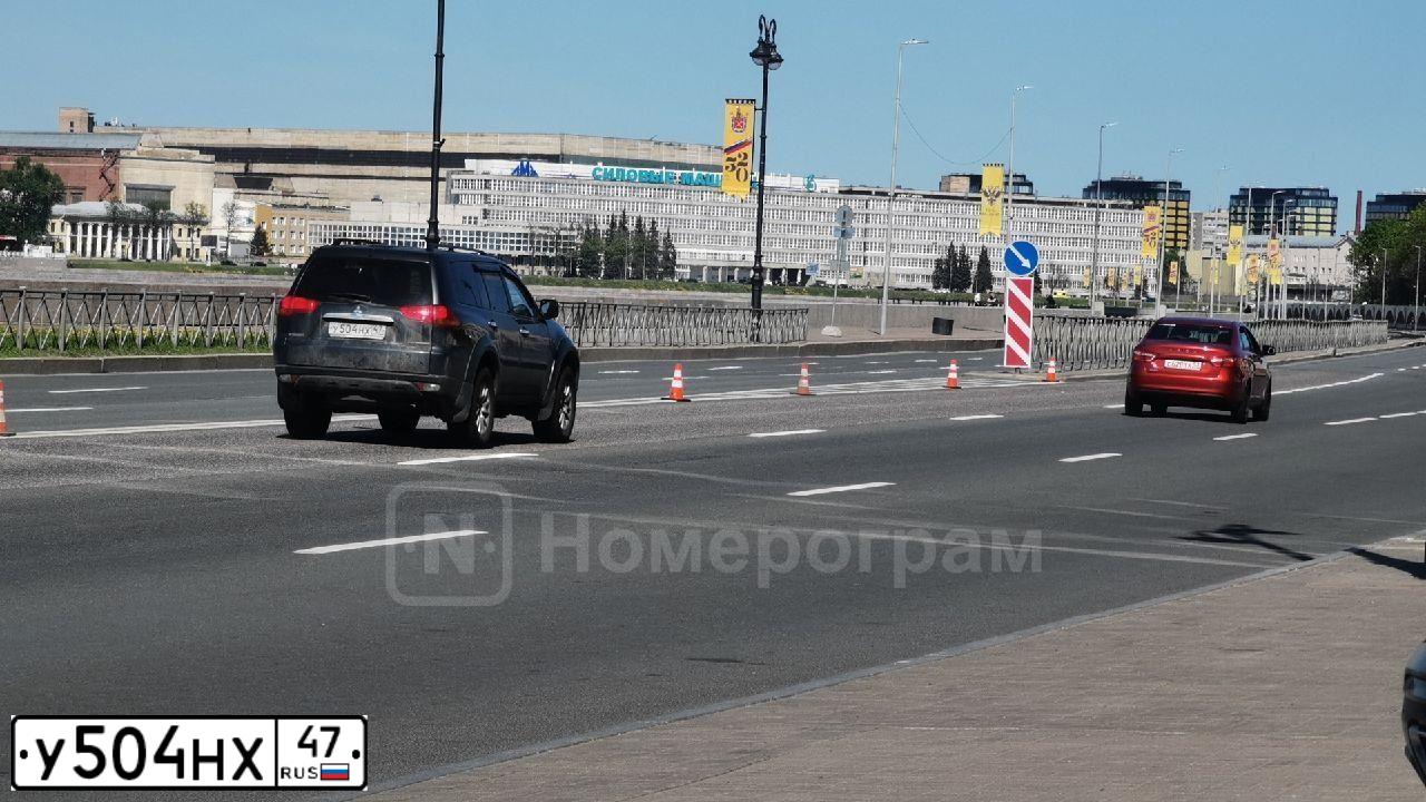 Фото автомобиля HYUNDAI SOLARIS, 2013 — госномер М565АН53. Цвет: ЧЕРНЫЙ