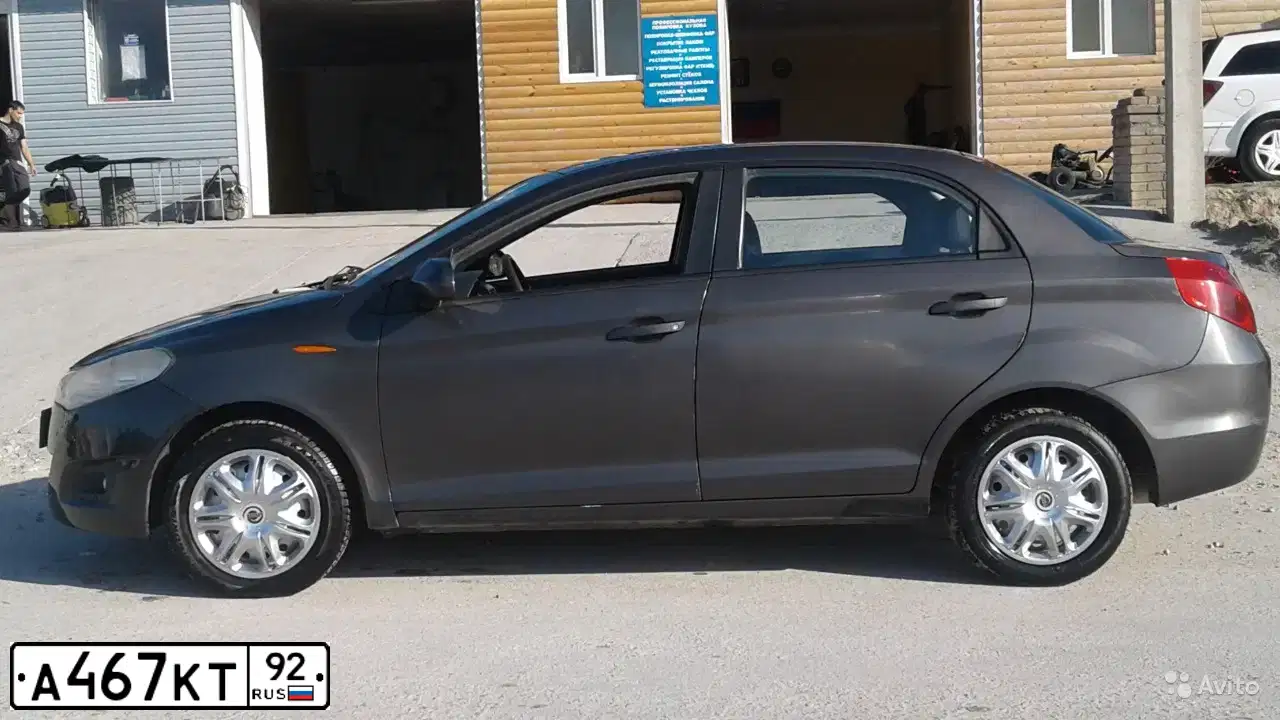 Фото автомобиля ZAZ LANOS, 2011 — госномер М664ВМ82
